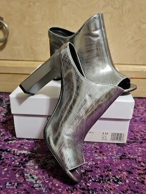 Metallic Silver Peep-Toe Block Heel Mules